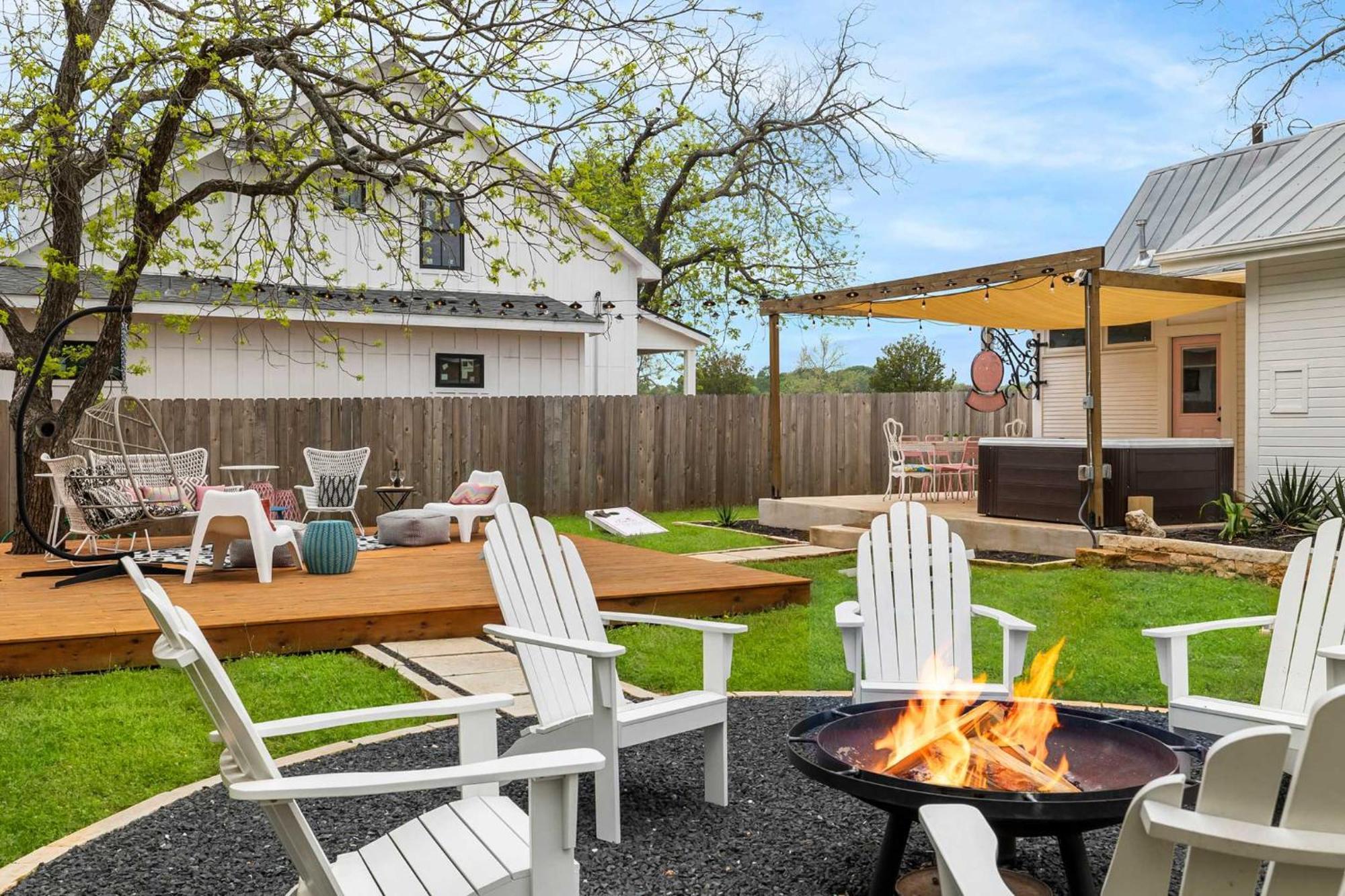 Vila Pink Duchess - Mins To Main Hot Tub & Fire Pit Fredericksburg Exteriér fotografie